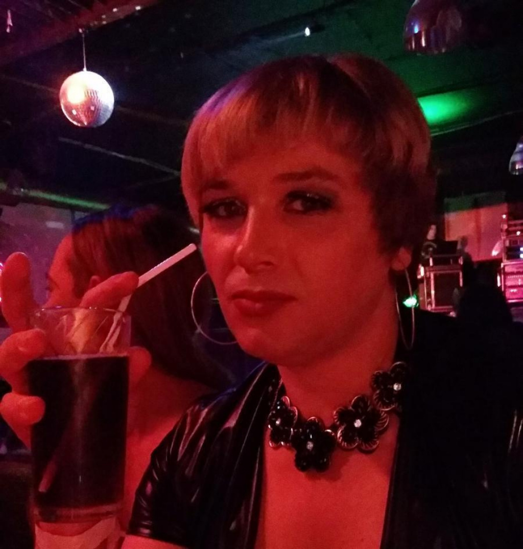 Эля: проститутки индивидуалки в Рязани