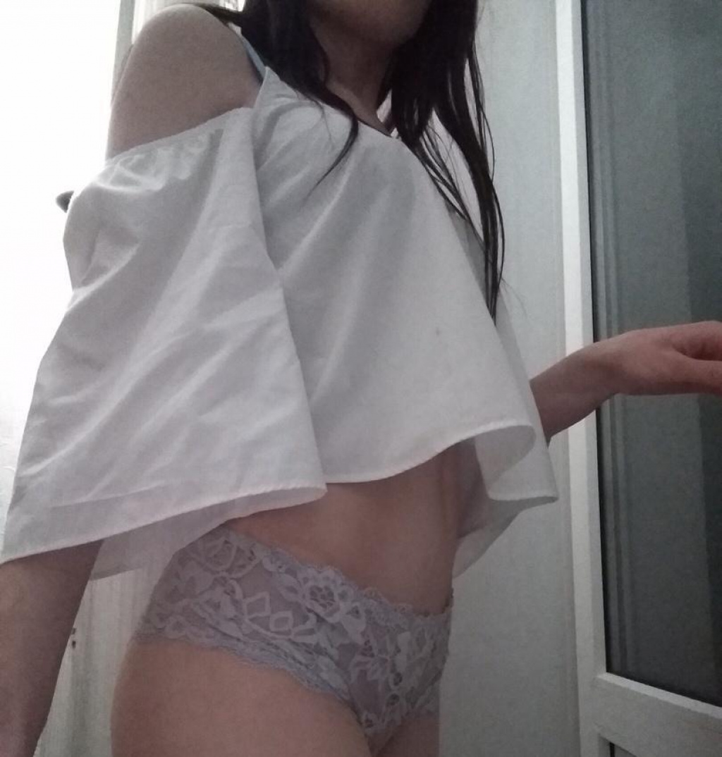 Эммочка: проститутки индивидуалки в Рязани