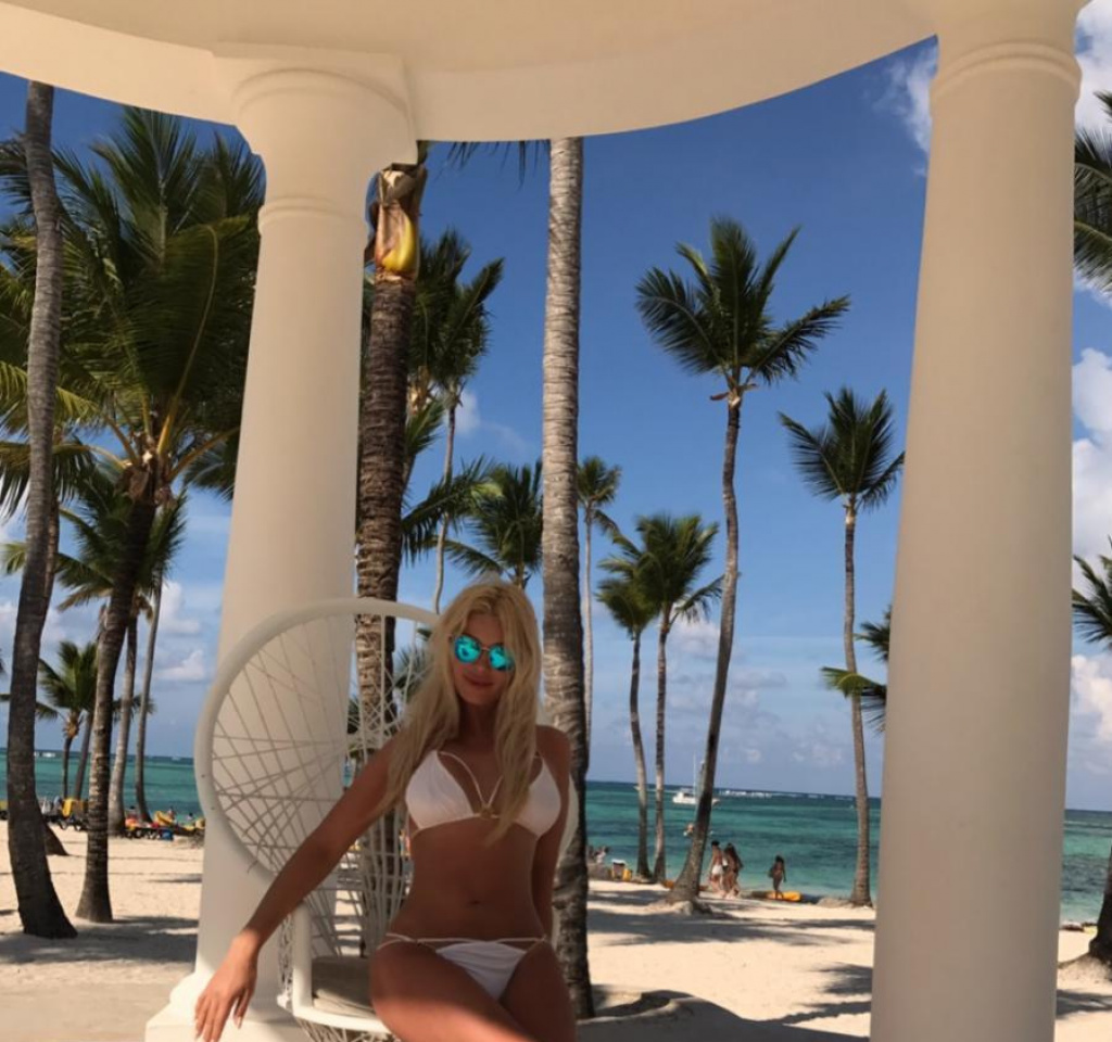 Фокси: проститутки индивидуалки в Рязани