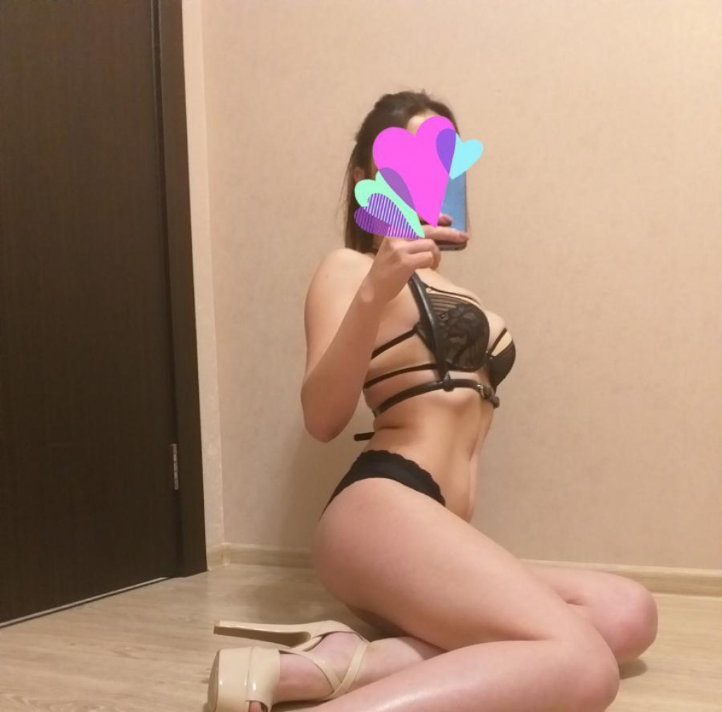 Женечка: проститутки индивидуалки в Рязани